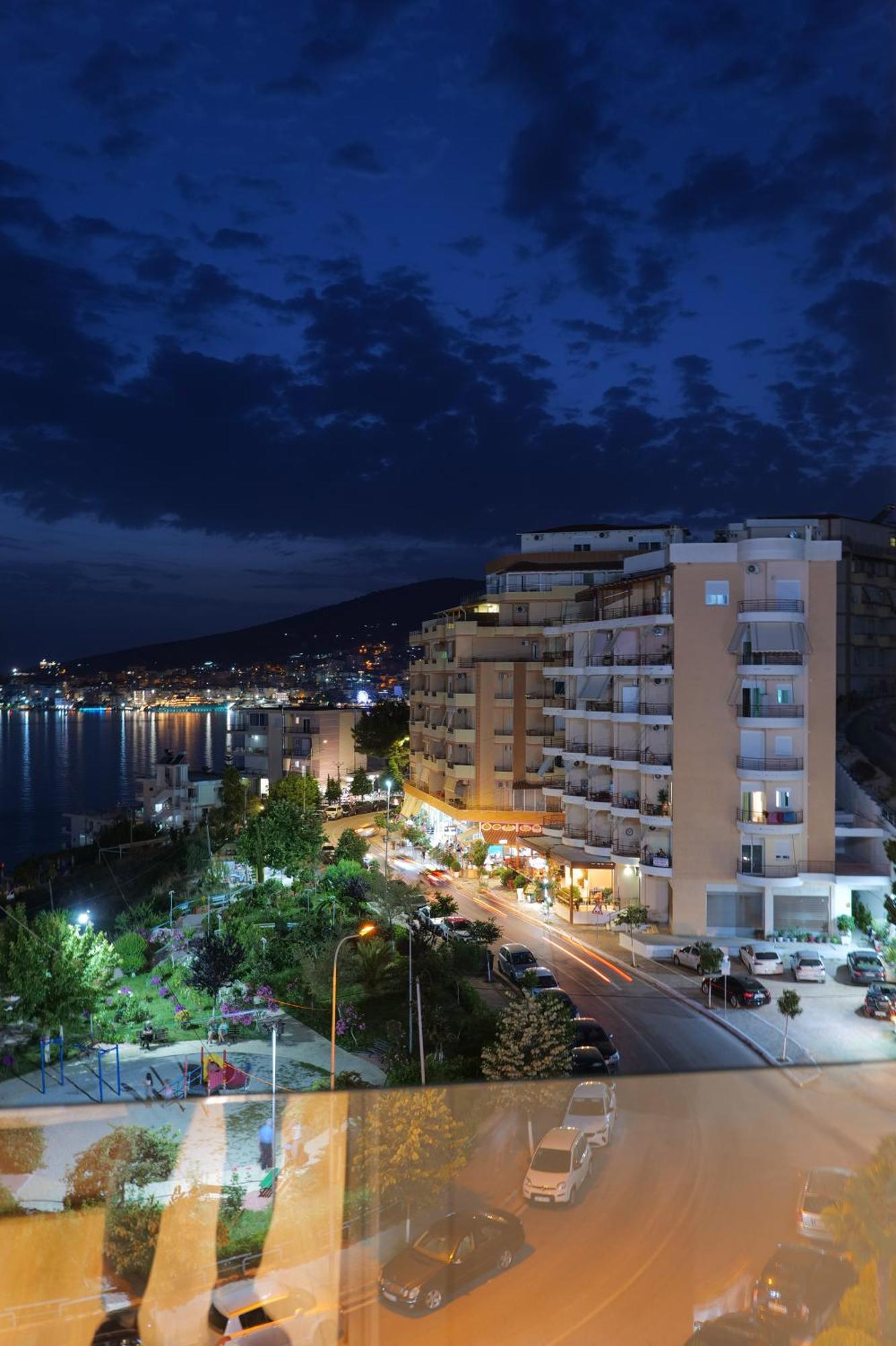 Hotel Oasis Sarande Luaran gambar