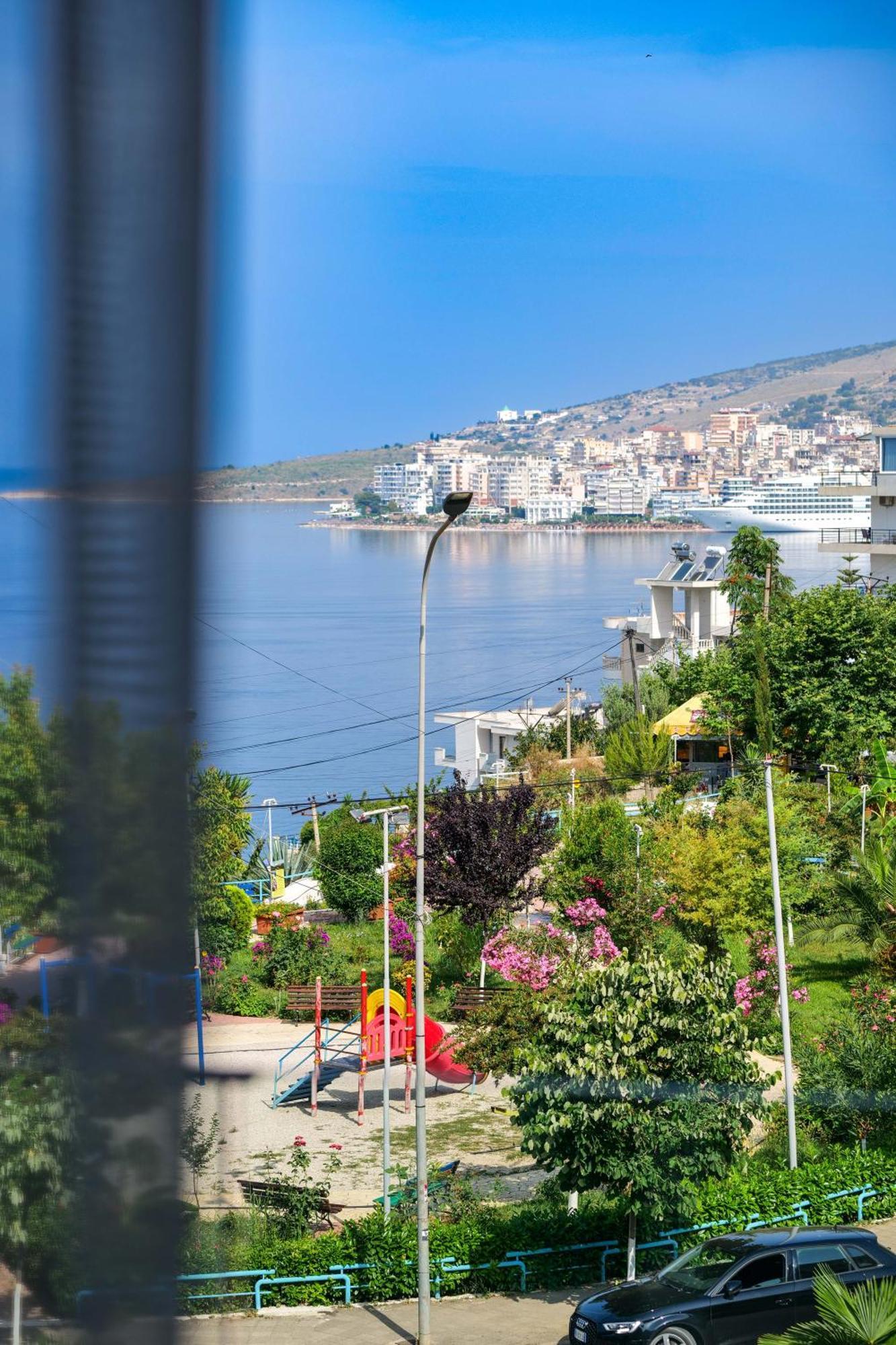 Hotel Oasis Sarande Luaran gambar