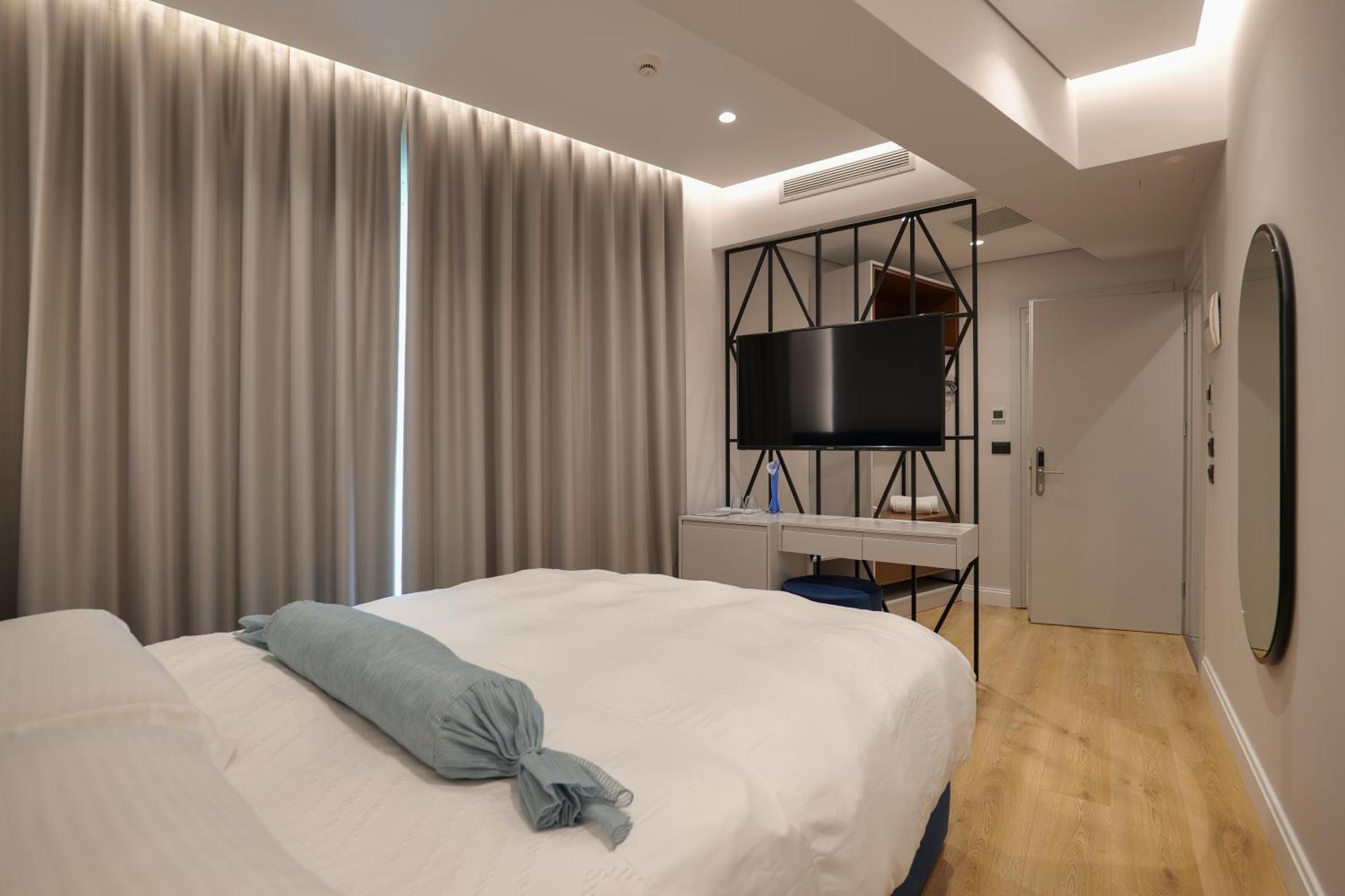 Hotel Oasis Sarande Luaran gambar